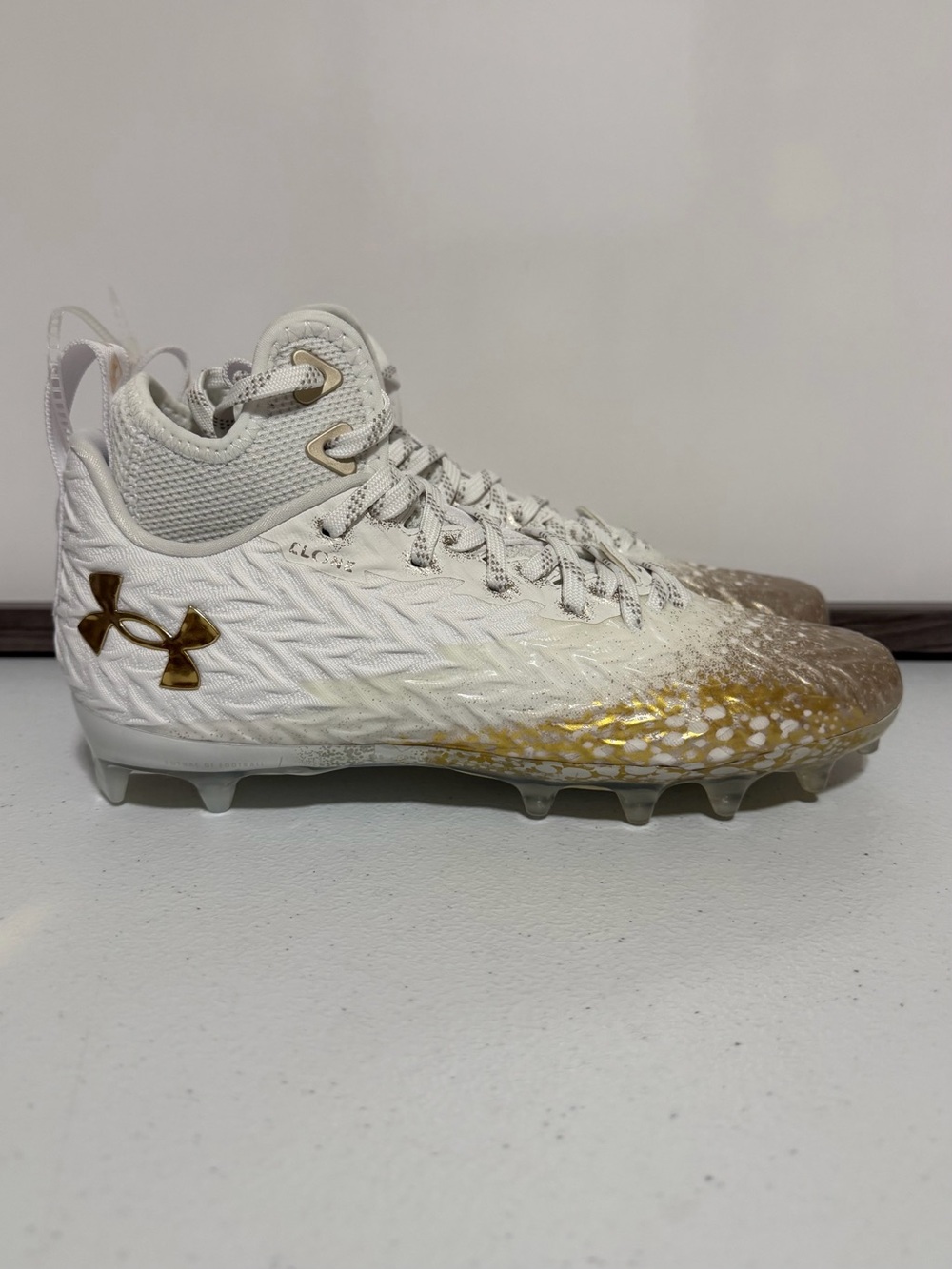 Under Armour Spotlight Clone MC Women’s Football Cleats-Size 6.5 New
